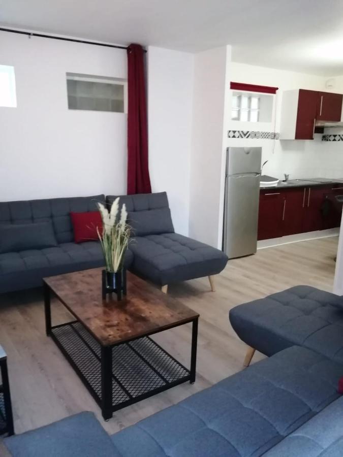 푸아티에 Appatement T3 Meuble A Neuf 아파트 외부 사진